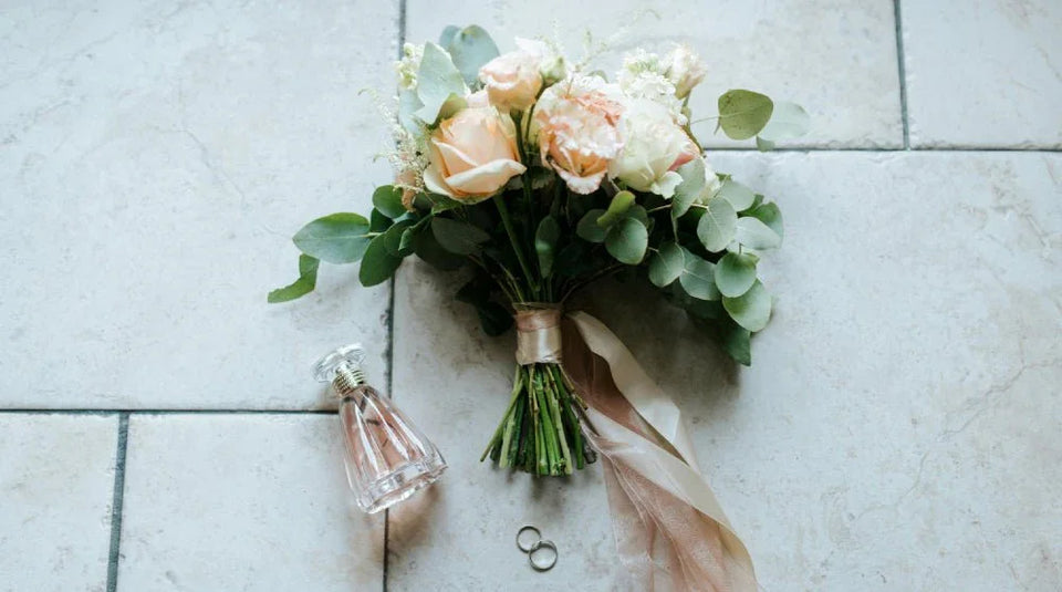 Smart Ways to Save Money on Your Wedding Without Sacrificing Style - Larson Jewelers