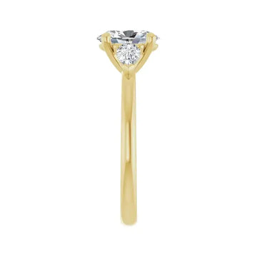 BUTTERCUP 14K Yellow Gold Oval Lab Grown Diamond Engagement Ring - Larson Jewelers