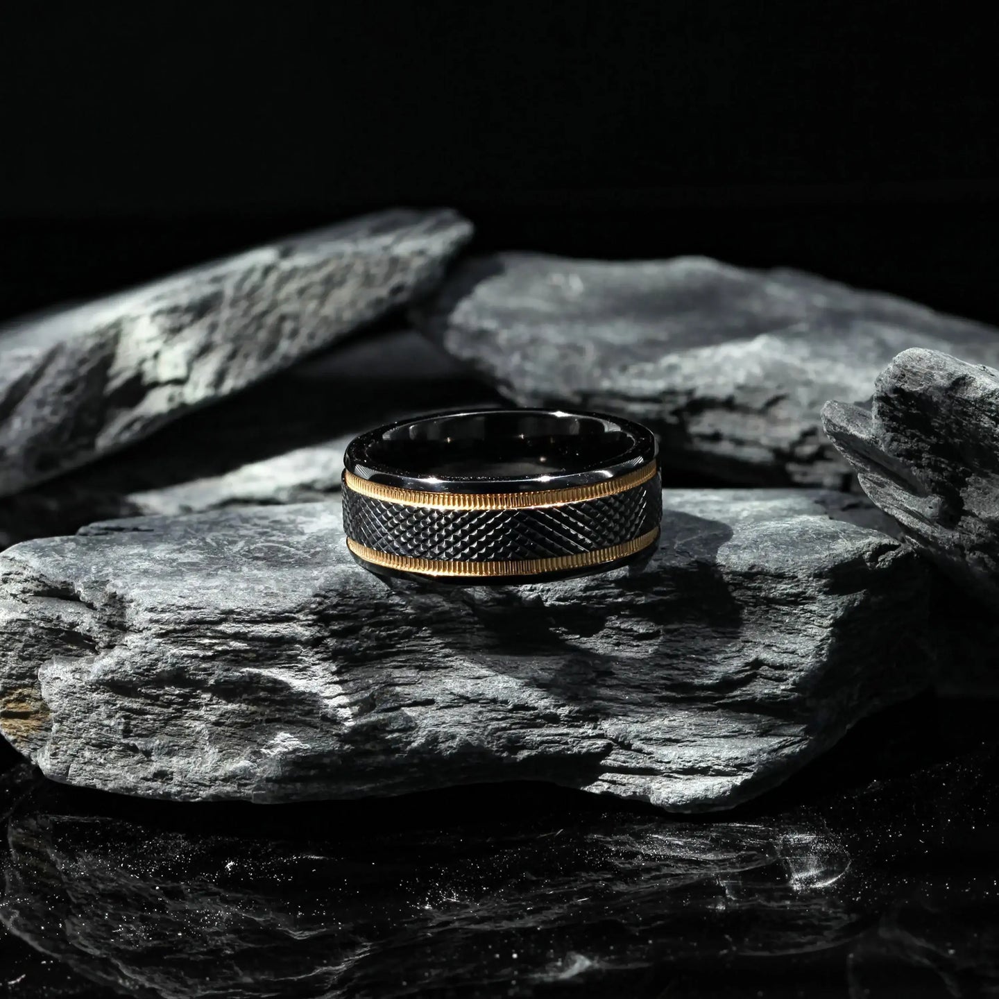 BAROQUE Black Titanium Diamond Pattern Brushed Finish Men’s Wedding Ring with Gold Milgrain Grooves – 8mm - Larson Jewelers
