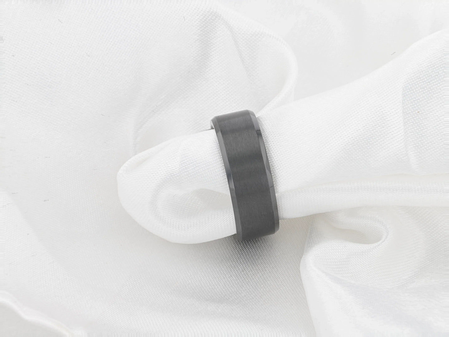 ELYSIAN Black Titanium Ring with Polished Beveled Edges and Brushed Center – 8mm - Larson Jewelers