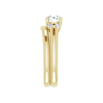 GILDA 14K Yellow Round Engagement Ring - Larson Jewelers