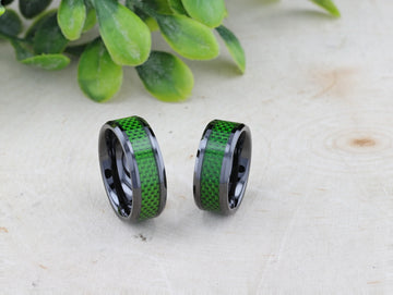 MATLAL Beveled Black Ceramic Ring with Emerald Green Carbon Fiber Inlay - 8mm - Larson Jewelers
