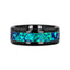 Alianza de boda PULSAR de cerámica negra con bordes biselados e incrustación de ópalo verde esmeralda y azul zafiro (6 mm u 8 mm)