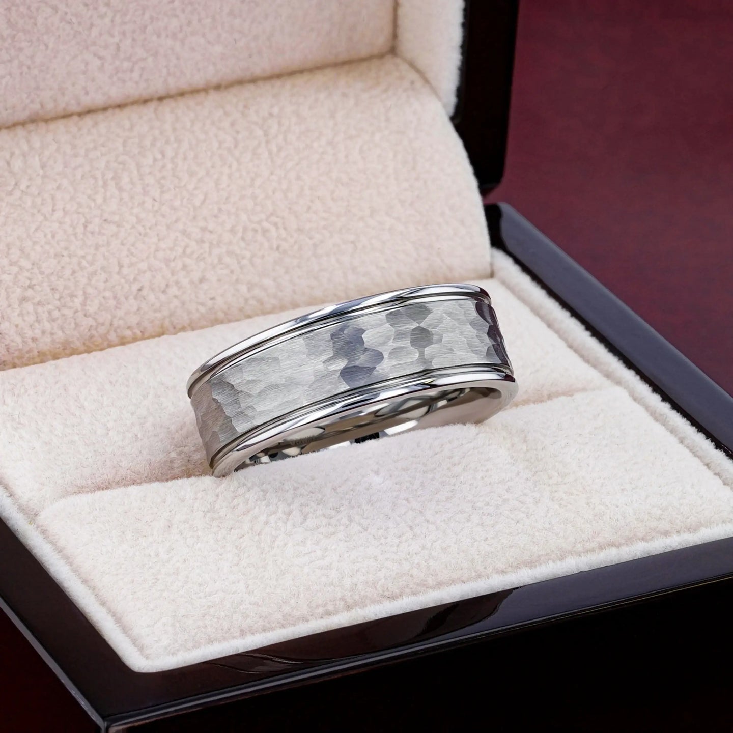 THORNTON Hammered Finish Center White Tungsten Carbide Wedding Band with Dual Offset Grooves and Polished Edges - 6mm & 8mm - Larson Jewelers