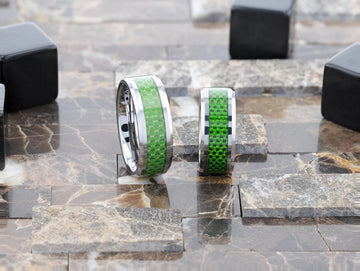 VERMONT Tungsten Wedding Band With Emerald Green Carbon Fiber Inlay - 8mm - Larson Jewelers