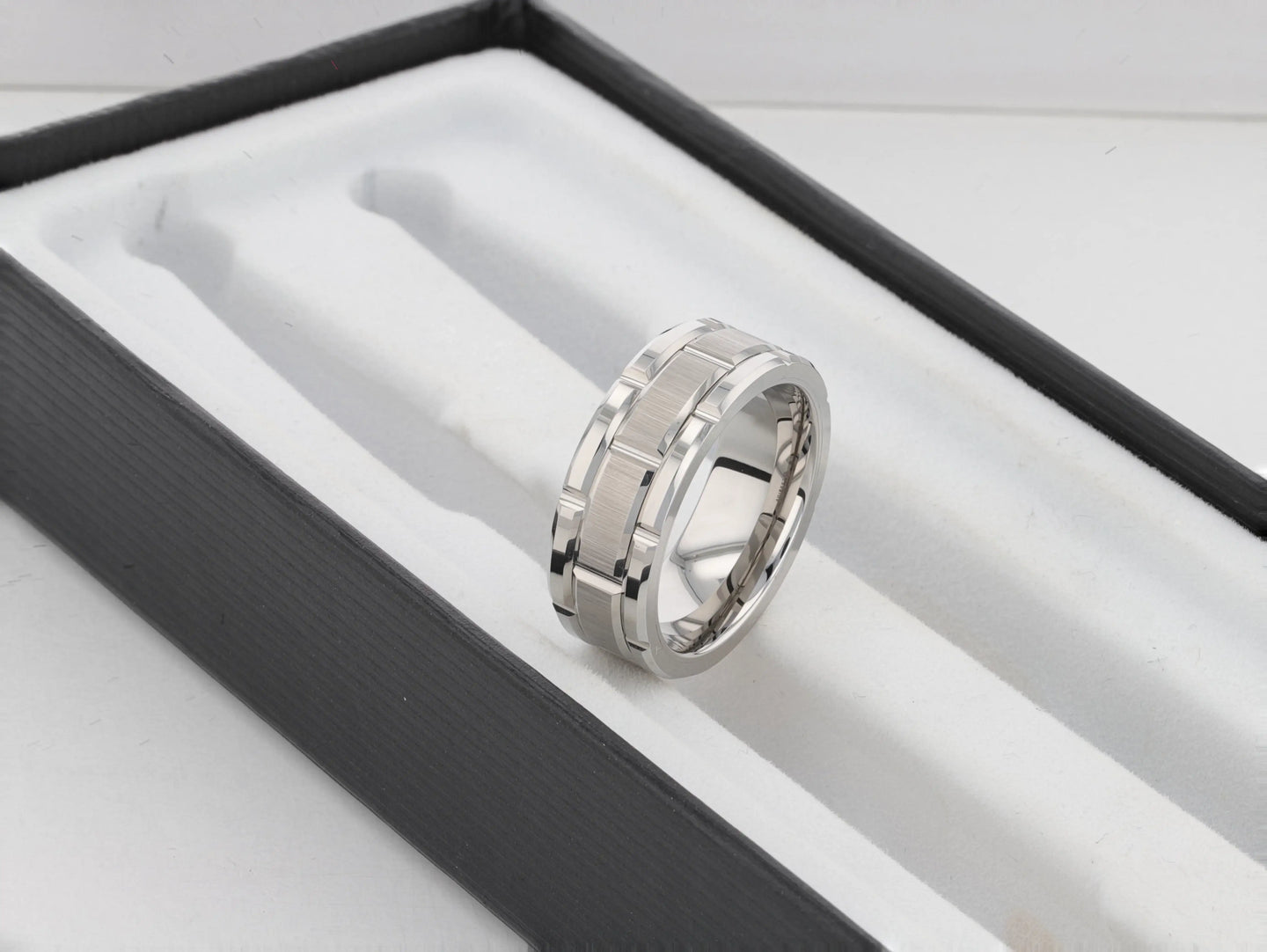 WARWICK Beveled Tungsten Carbide Wedding Band with Brush Finished Center and Alternating Grooves - 8mm - Larson Jewelers