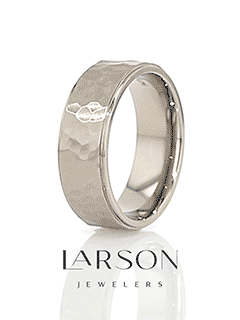 MINISTER Titanium Ring with Raised Hammered Finish and Polished Step Edges - 8mm
