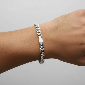 Sterling Silver 4mm Domed w/ Side D/C Curb Chain Bracelet - Larson Jewelers