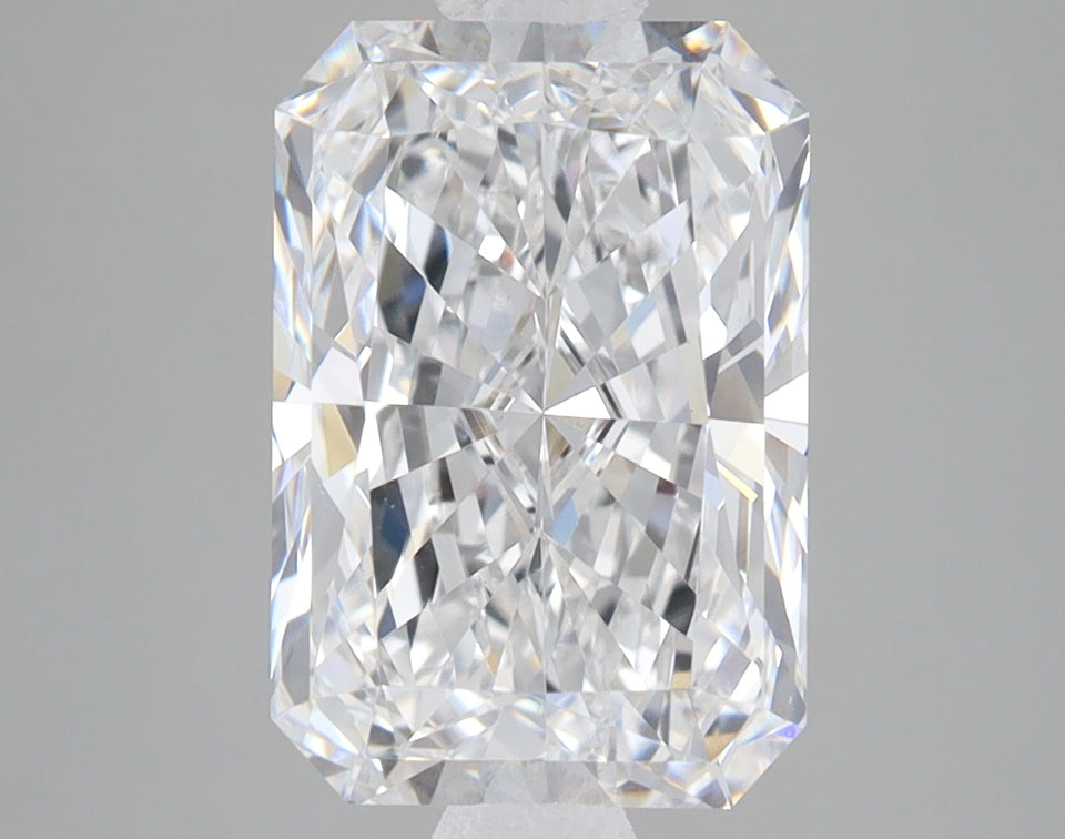 4 Carat Certified Radiant Loose Stone Lab Grown Diamond No. 2056569