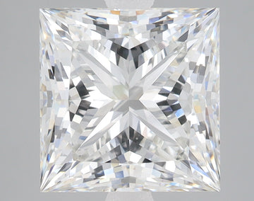 Princess cut lab-grown diamond with brilliant faceting and light refraction, displayed on neutral background.
