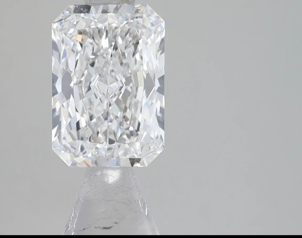 1.72 Carat Certified Princess Loose Stone Lab Grown Diamond No. 1292415 - Larson Jewelers