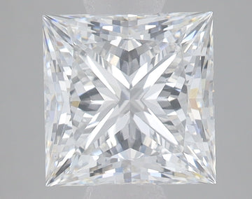 Princess-cut lab-grown diamond with brilliant faceting and light refraction displayed against neutral background.